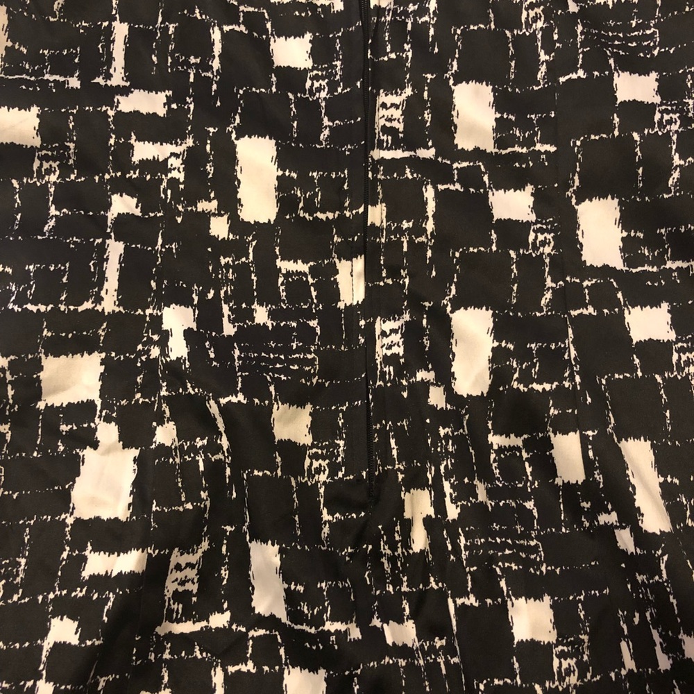 Bar III Abstract ♠️ Mini Dress - Picture 6 of 6